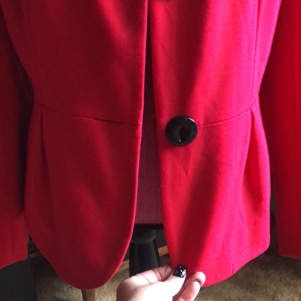 Red blazer - Picture 4 of 6